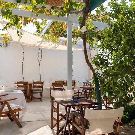 Monachofolitses Bed & Breakfast Kimolos Exterior photo