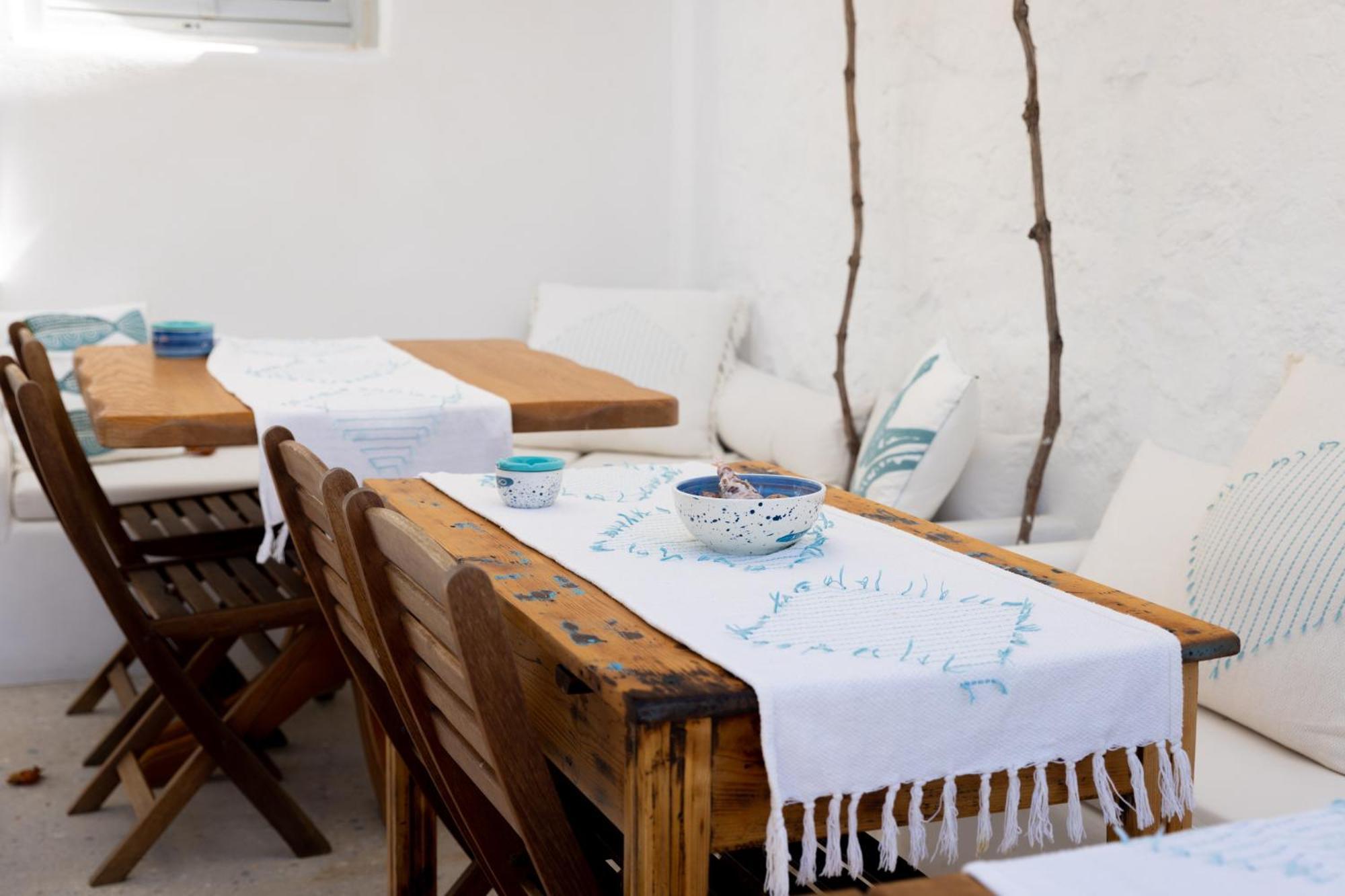 Monachofolitses Bed & Breakfast Kimolos Exterior photo